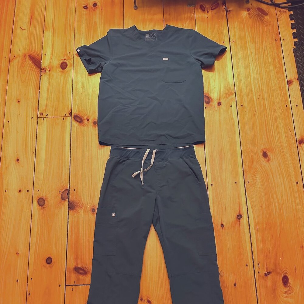 Figs Scrubs Set in Dark Harbor Size Large